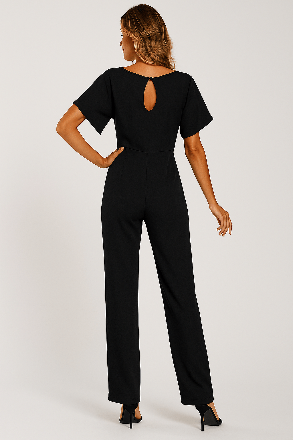 Amara | Eleganter Jumpsuit mit Bindegürtel | Weit geschnitten | Damen
