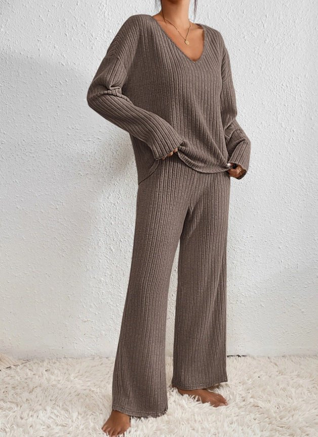 Zwei-Teiliges Geripptes Lounge Set | Bequeme & Stilvolle Damenmode | Sophia
